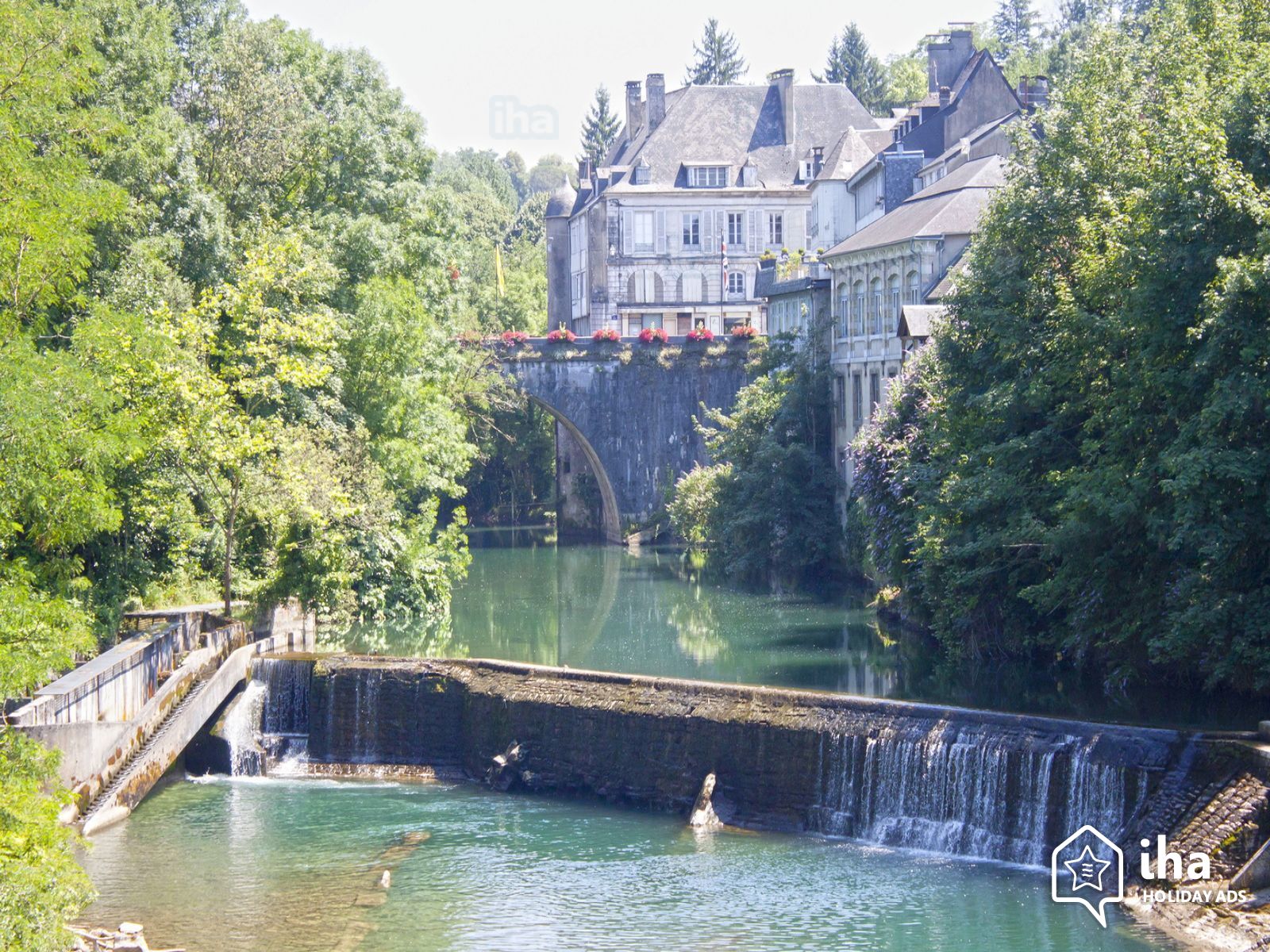 Désir de nature ou besoin d’indépendance ? Choisissez le camping Barétous Pyrénées pour vos prochaines vacances